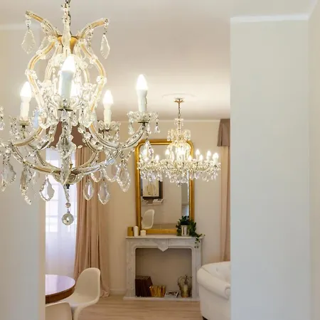 Twenty Two Luxury Flat 公寓 卡利亚里