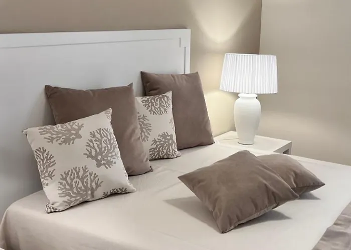 Twenty Two Luxury Flat アパート カリアリ